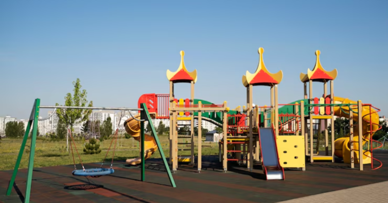 the best playground equipment manufacturer in Indore